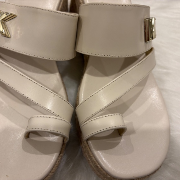 MICHAEL KORS platform ivory slides sandals shoes 8 - Picture 5 of 12